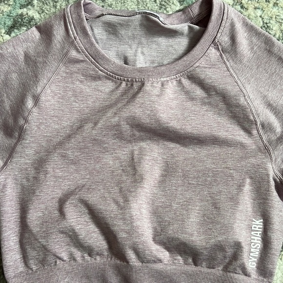 Gymshark Long Sleeve Cropped Top - Picture 7 of 9